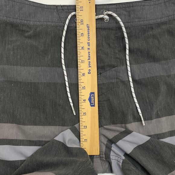 Hang Ten Board Shorts Swim Trunks Surf Gray Striped Size 34 Embroidered Logo - Picture 7 of 11